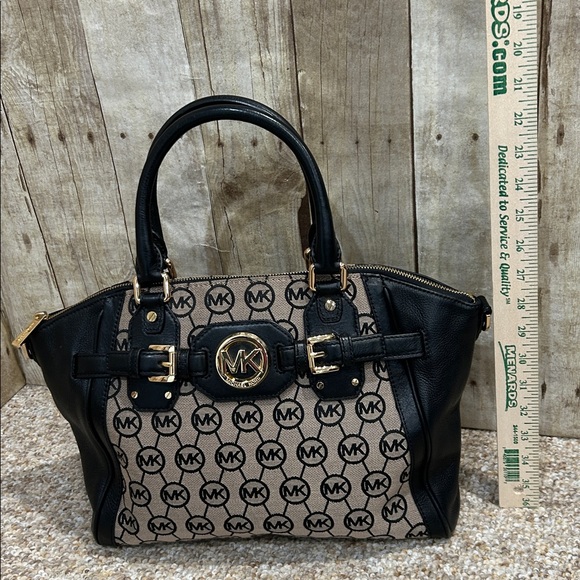 Michael Kors Black & Gold Logo Satchel Bag New Condition w/out Strap - Picture 5 of 14